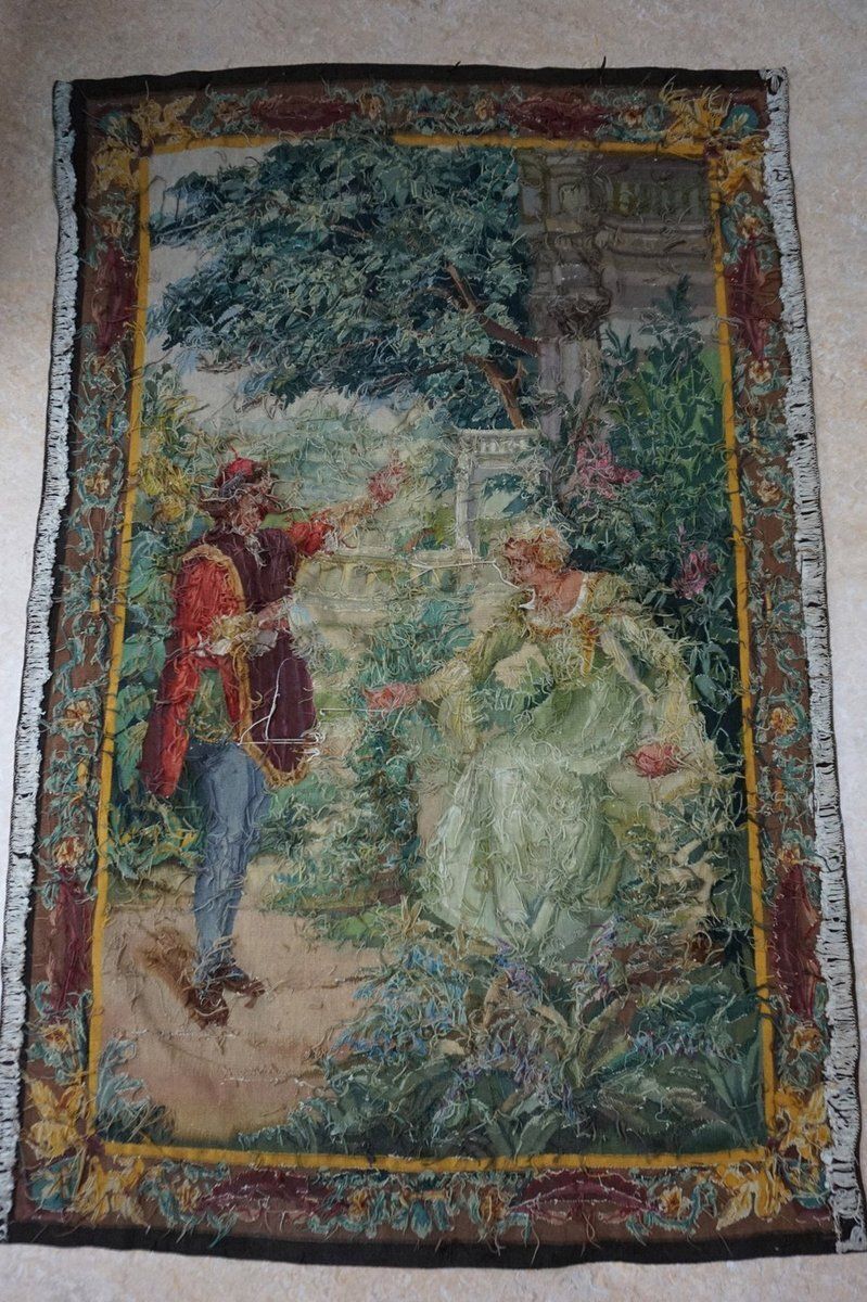3903.0 Antique French Aubusson Tapestry With Romantic Scene photo