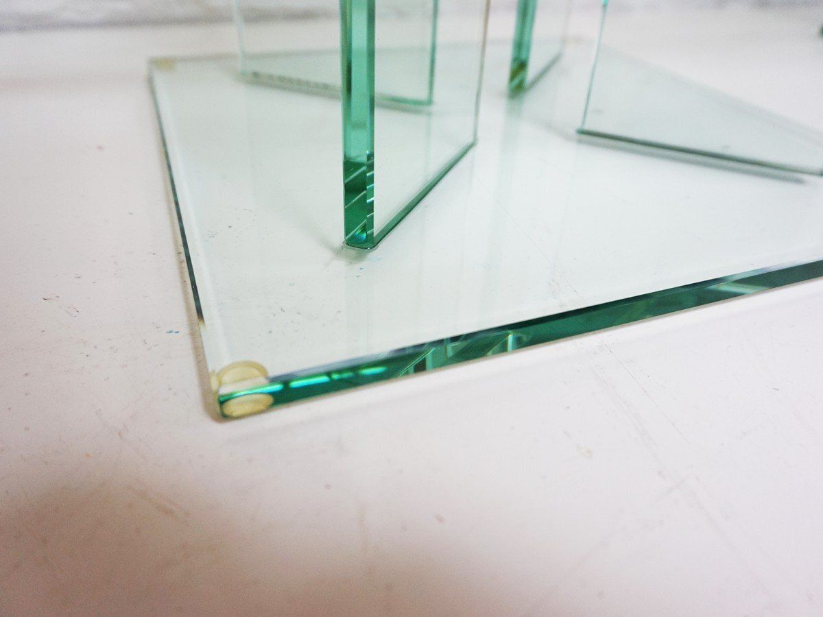 Mid Century Modern Art Glass Side Tables By Tg Design, 1970s, Set Of 2 photo vintage
