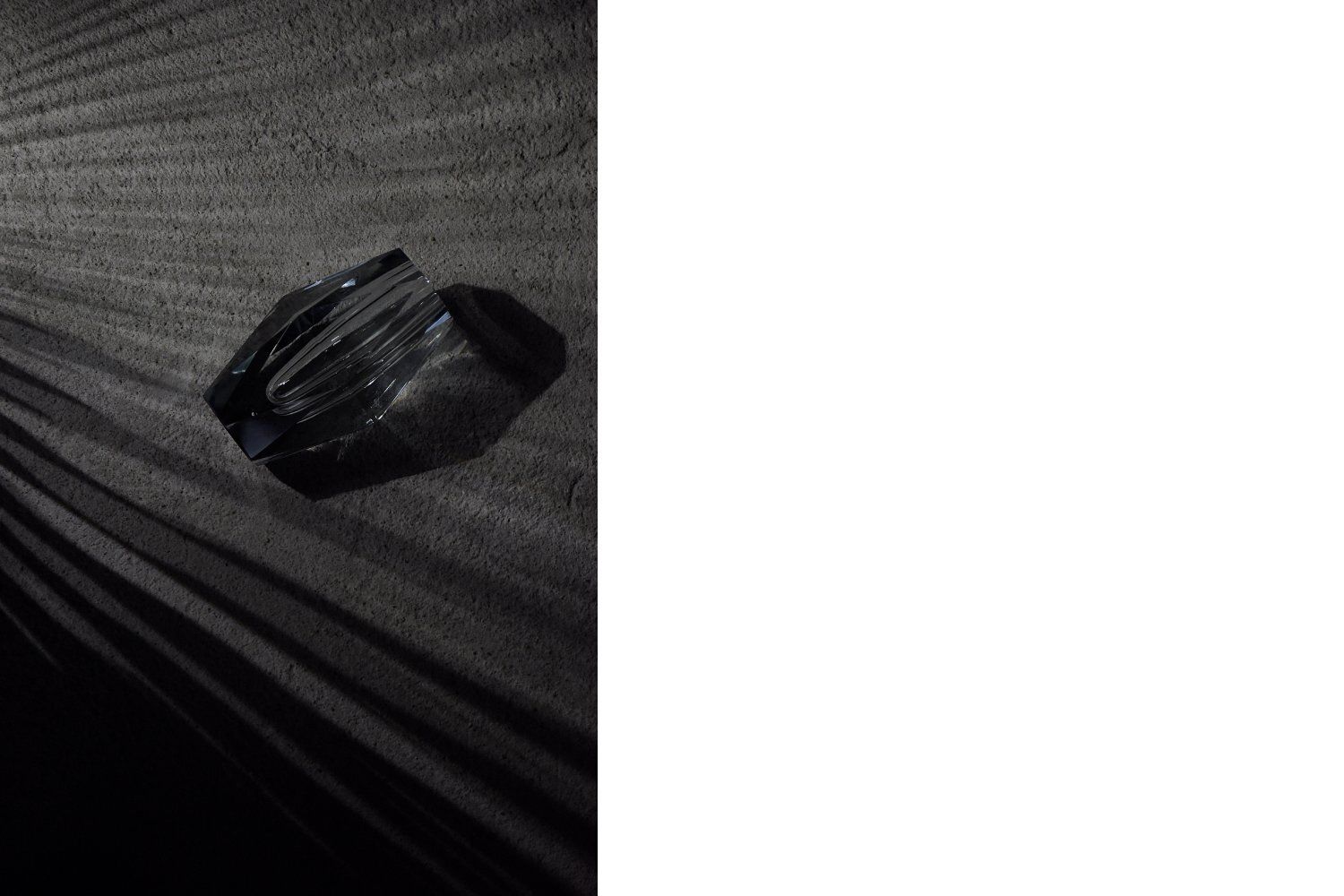 photo vinterior Mid Century Glass Vase By Asta Strömberg For Strömbergshyttan, 1960s
