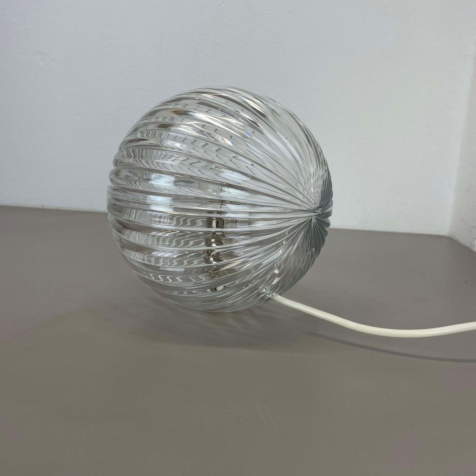 Unique "Ball" Crystal Glass Table Light By Claus Josef Riedel, Austria 1970s photo vintage