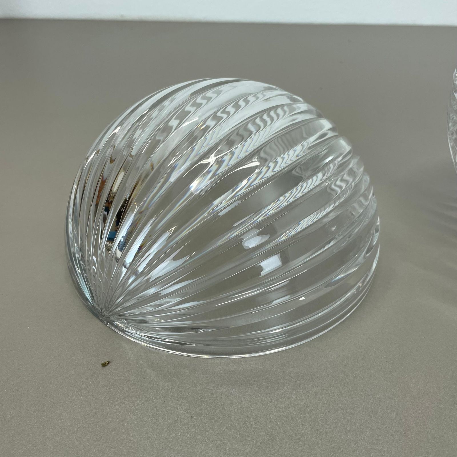 photo vinterior Unique "Ball" Crystal Glass Table Light By Claus Josef Riedel, Austria 1970s