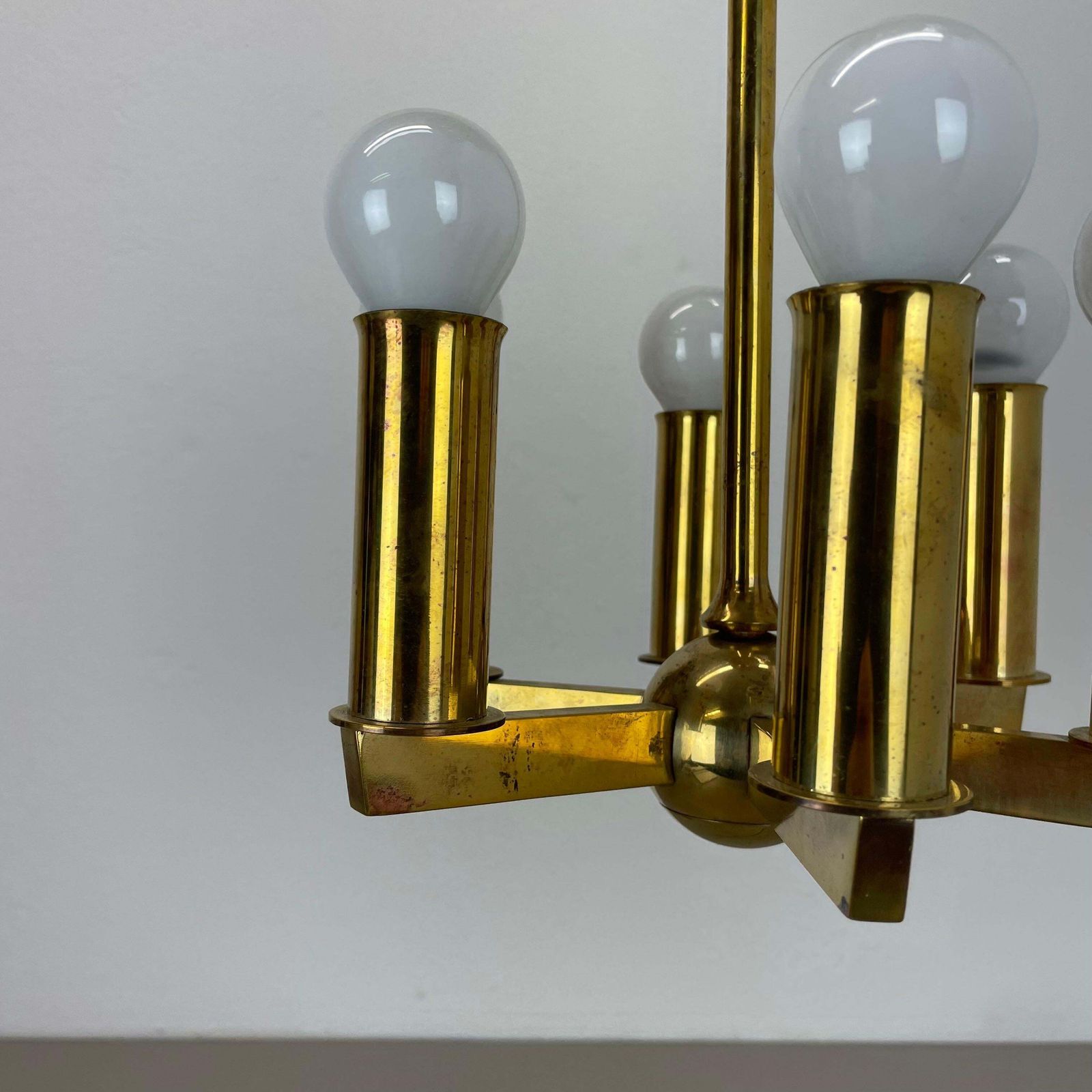 photo vinterior Unique Round Brass Gino Sarfatti Style Hanging Light Chandelier, Italy 1950s