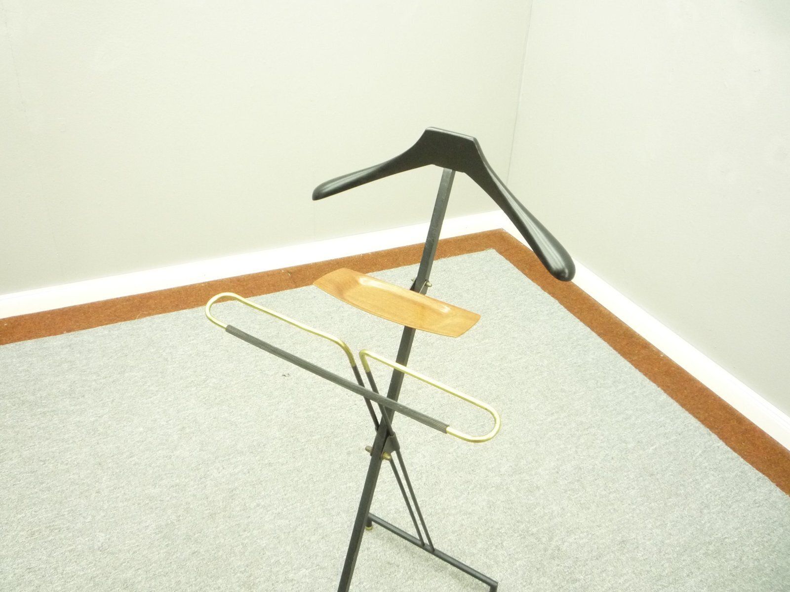 Union Champion Cloakroom Valet, 1960s photo 191.0