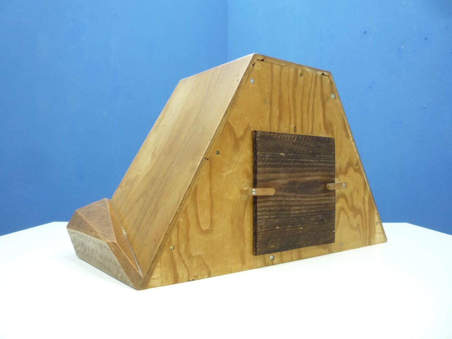 4164.0 Anthroposophical Limewood Clock By Siegfried Pütz, Germany, 1920s photo