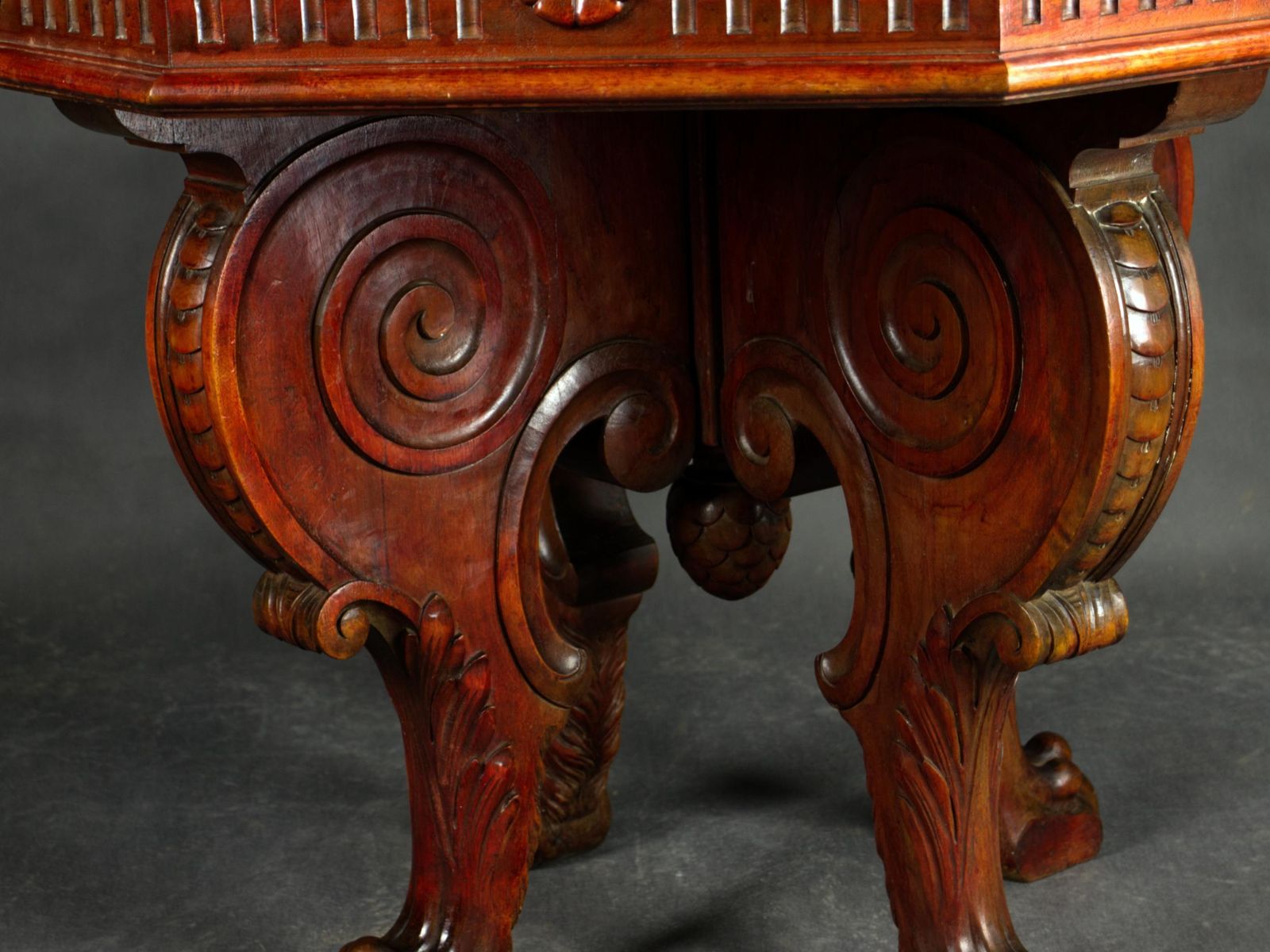 photo furniture Italian Renaissance Revival Walnut Center Table, 19th Century