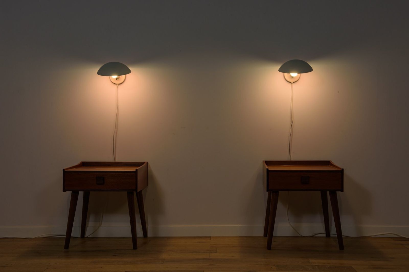 Mid Century Ph Hat Wall Lamps By Poul Henningsen For Louis Poulsen, Denmark, 1961, Set Of 2 photo furniture