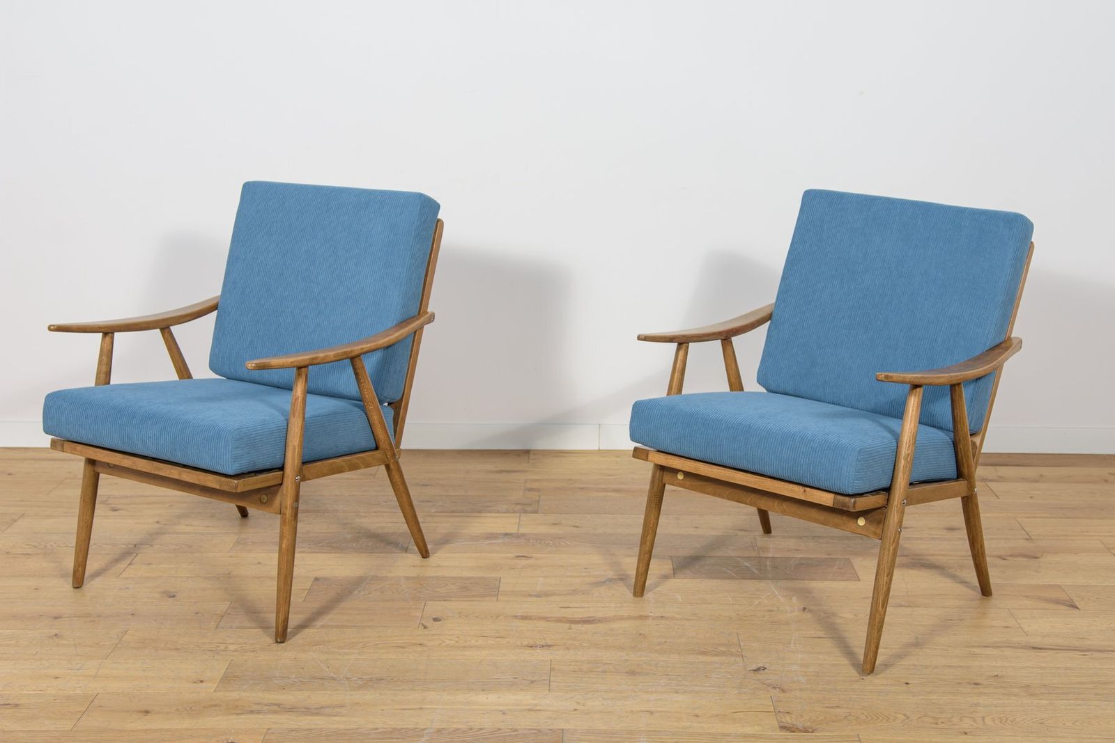 Mid Century Modern Armchairs From Ton, Czechoslovakia, 1960s, Set Of 2 photo for sale