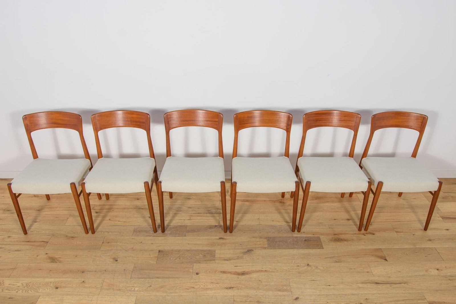Mid Century Modern Teak Model 26 Dining Chairs By Henry Kjærnulf For Korup Stolefabrik, Denmark, 1960s, Set Of 6 photo Furniture