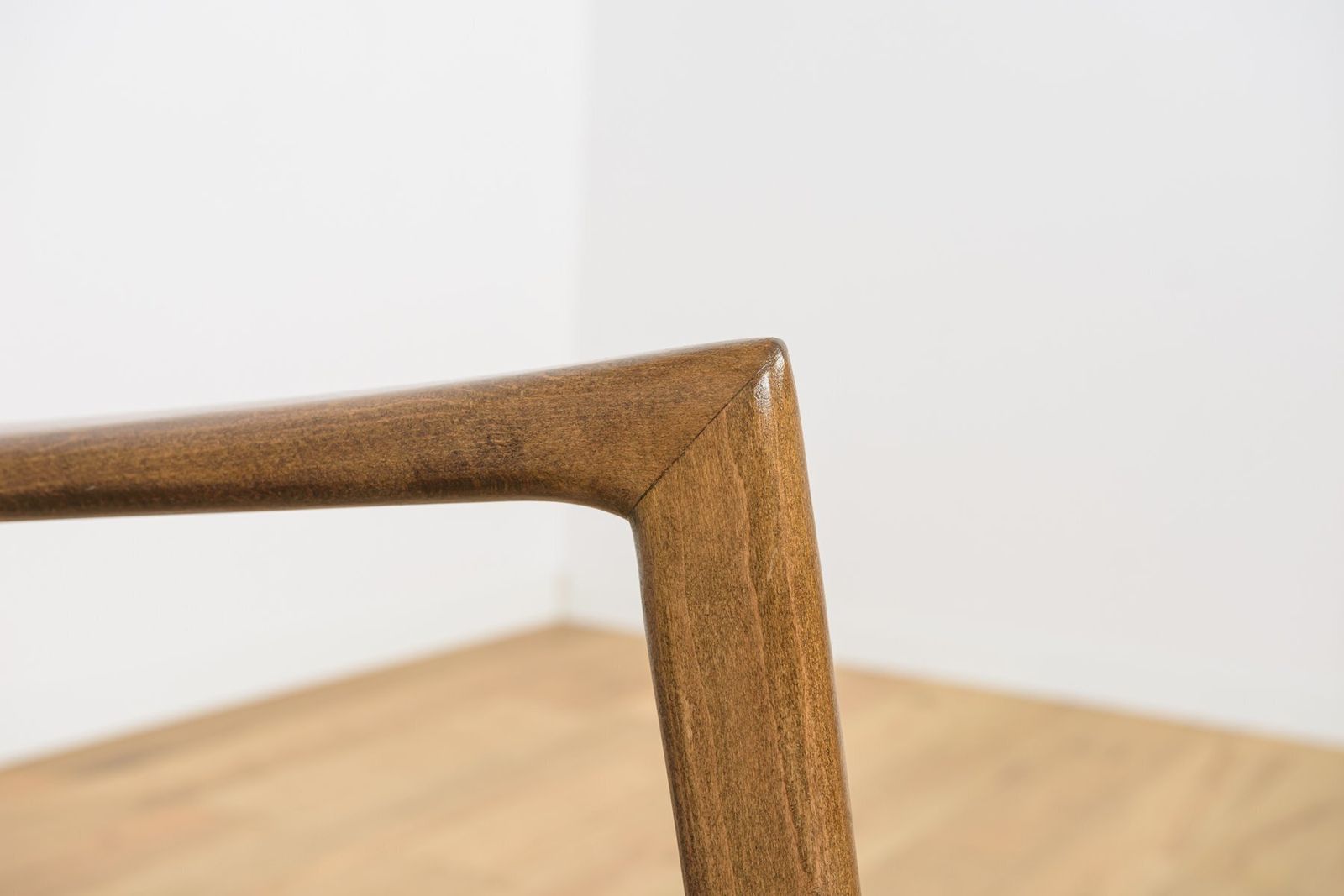 photo furniture Mid Century Modern Model 300 139 Lounge Chair From Swarzędz Factory, Poland, 1960s