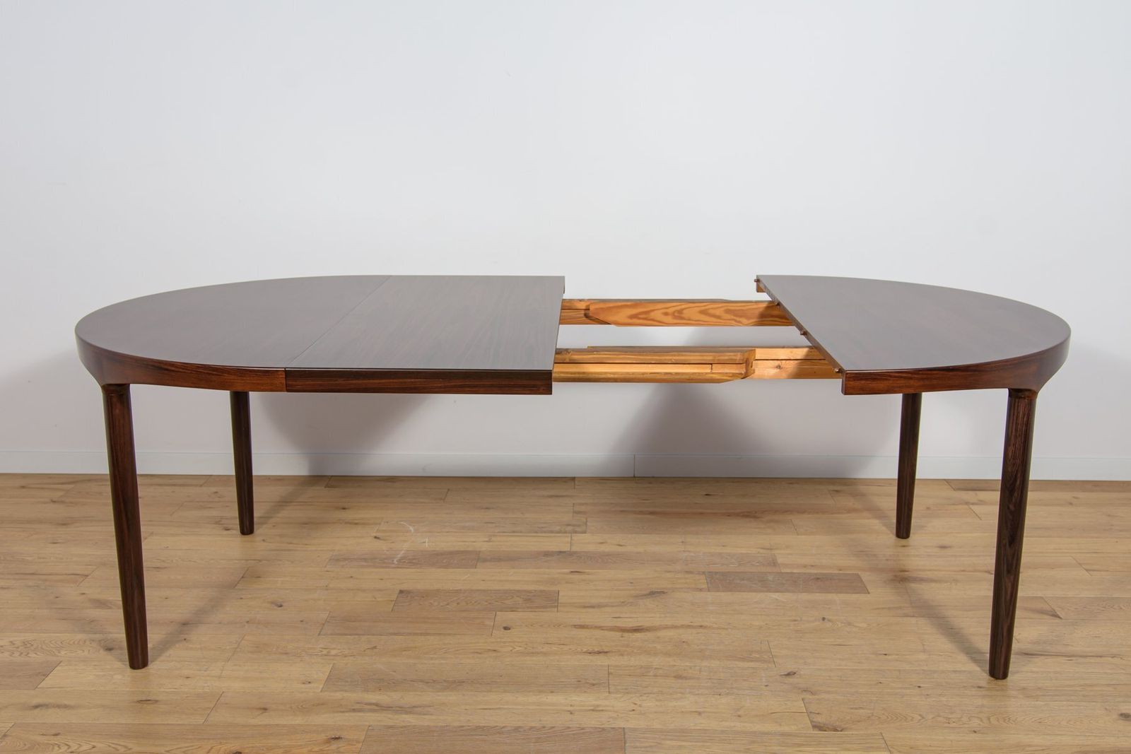 Mid Century Modern Extendable Rosewood Dining Table By Harry østergaard For Randers Møbelfabrik, 1960s photo vintage