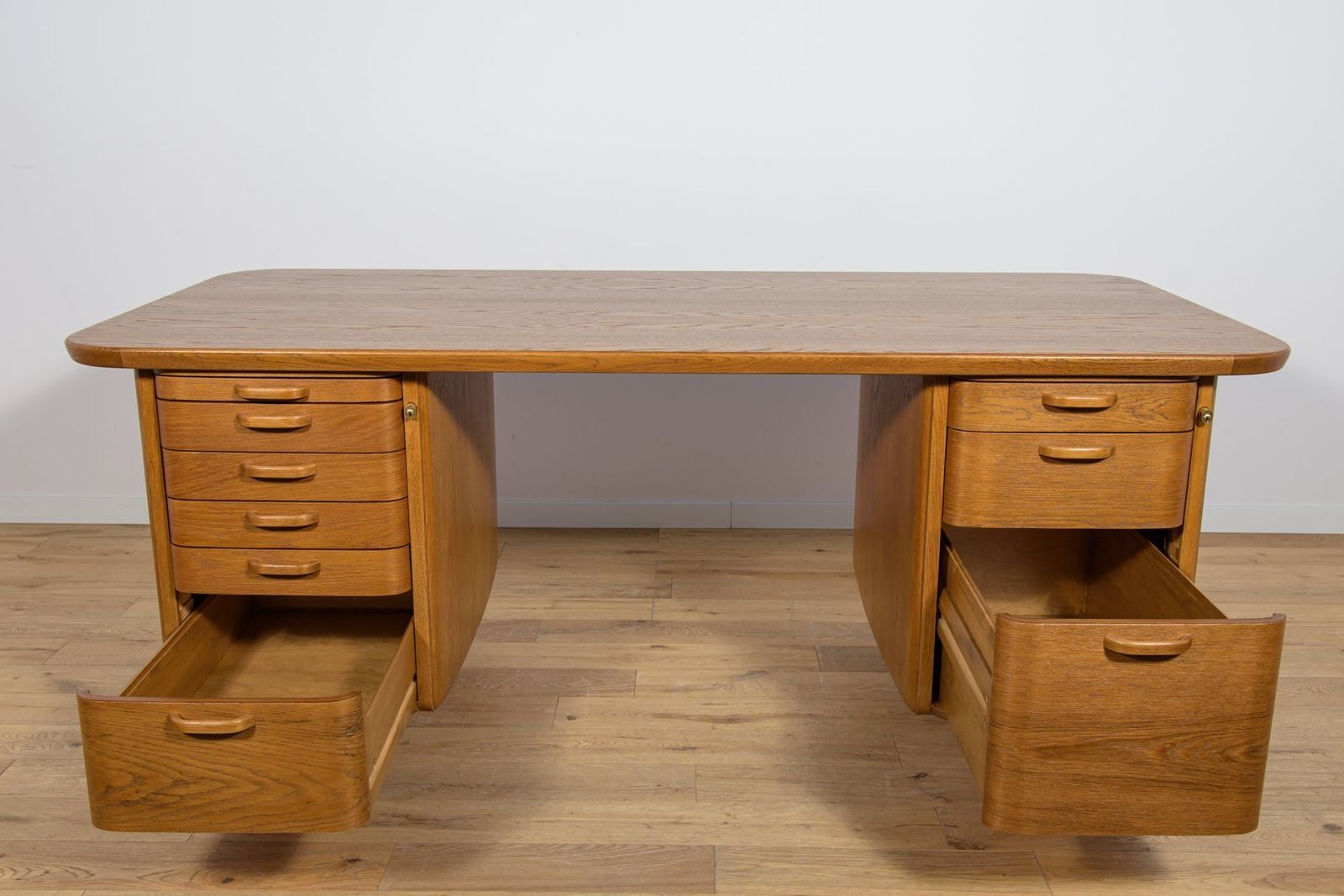 photo for sale Art Deco Oak Freestanding Desk By Gunnar Ericsson For Facit Ab Buromöbel Zurich, Switzerland, 1950s