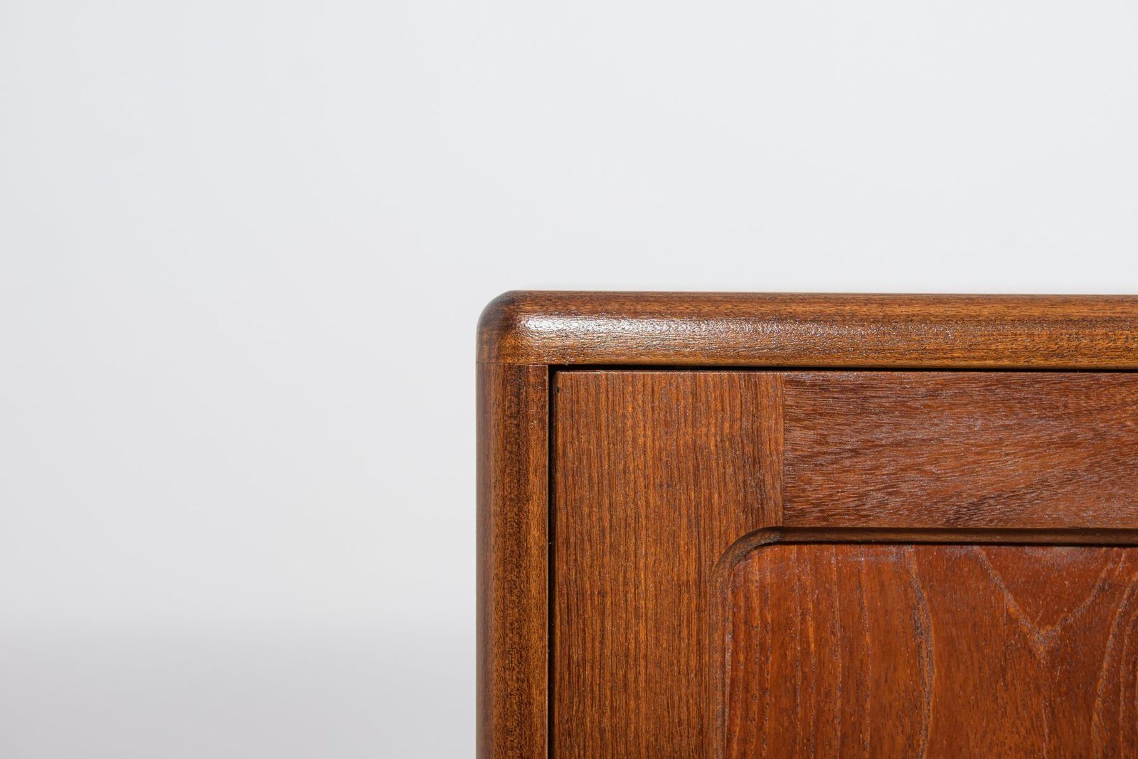 Mid Century Sideboard By Victor Wilkins For G Plan, United Knigdom, 1960s photo vinterior