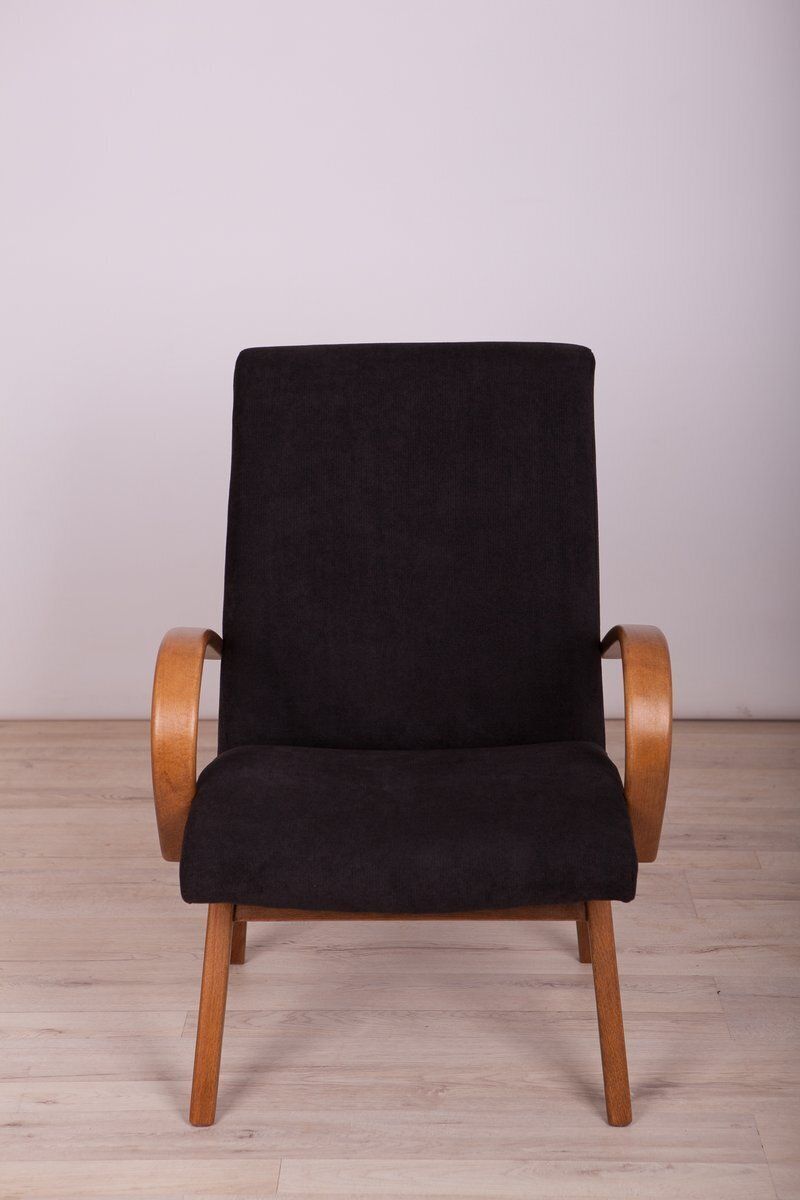 Model 53 Armchair By Jaroslav Smidek For Ton, 1960s photo for sale