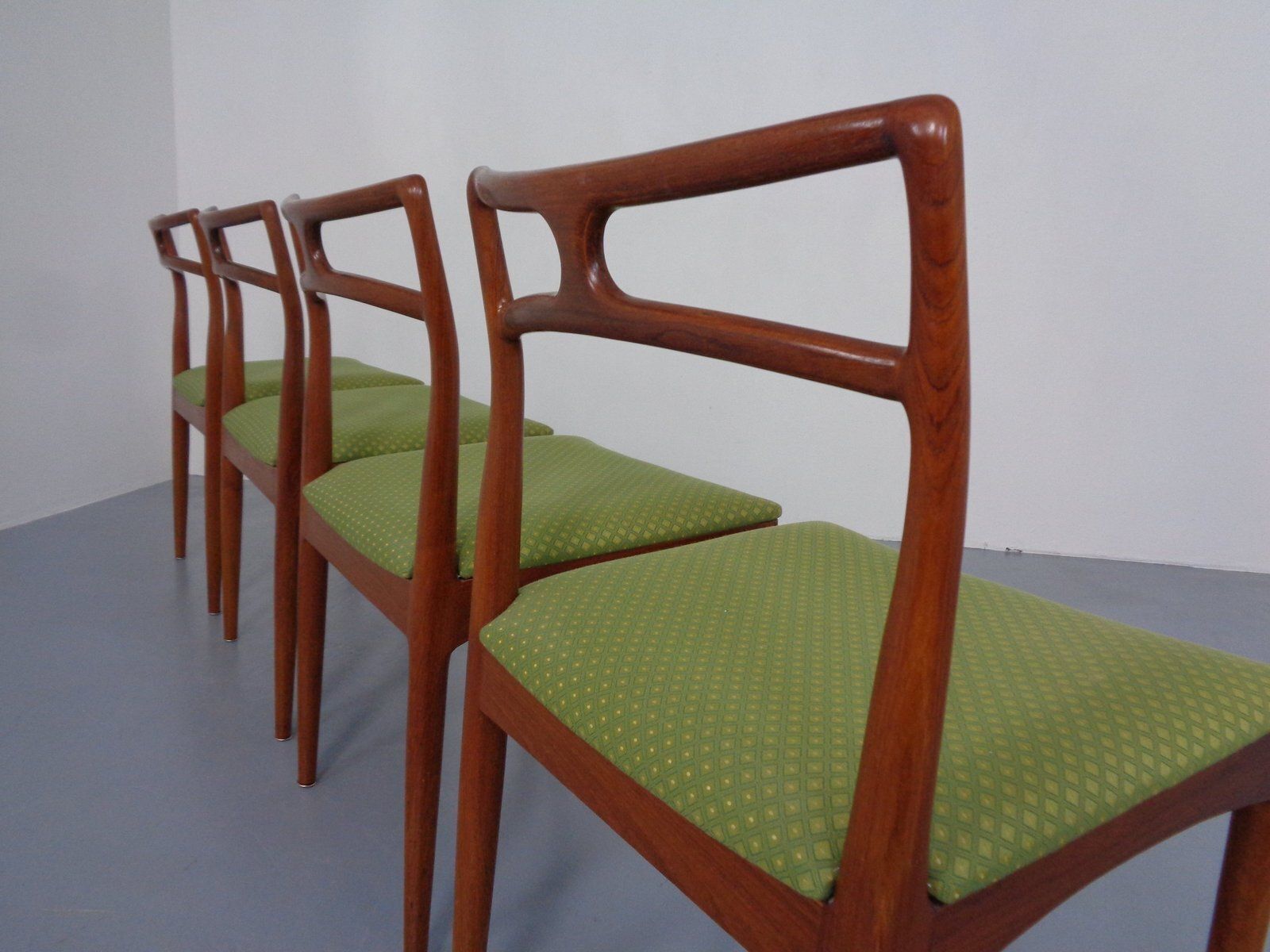 photo vinterior Model 94 Teak Dining Chairs By Johannes Andersen For Christian Linneberg, 1960s, Set Of 4