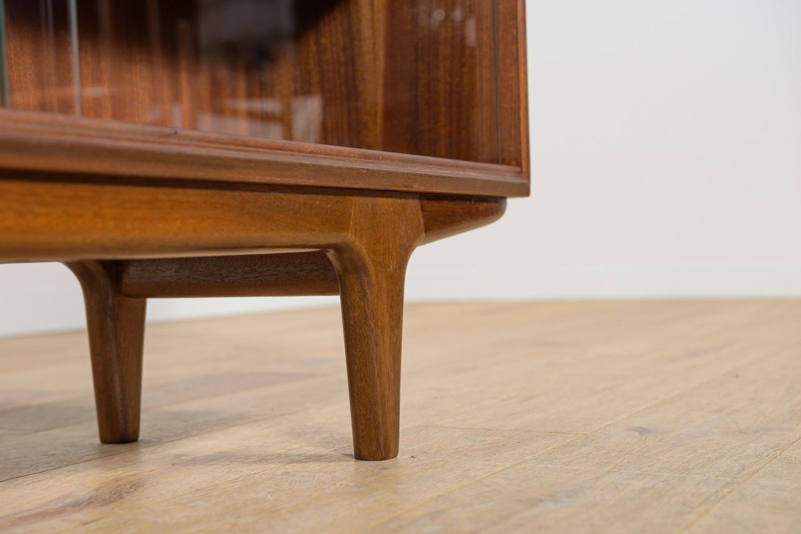 Furniture Mid Century Teak Bookshelf From McIntosh, 1960s photo