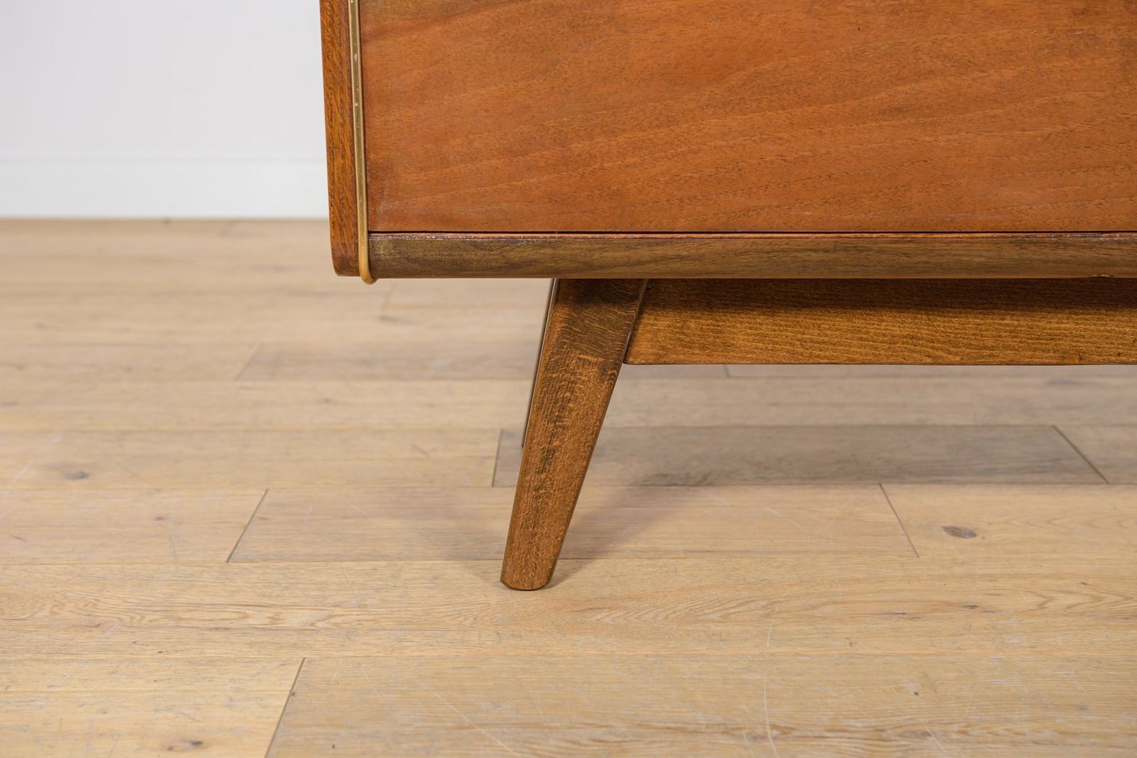 photo vintage Mid Century Model U391 Bar Cabinet By Bohumil Landsman For Jitona, Former Czechoslovakia, 1960s