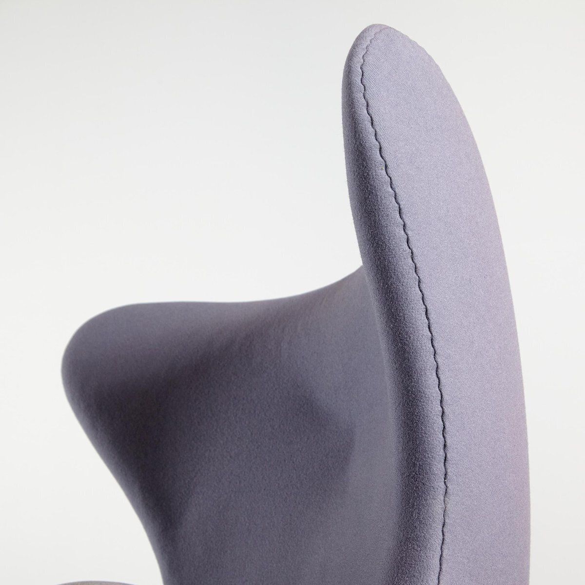 Egg Chair By Arne Jacobsen For Fritz Hansen photo vintage