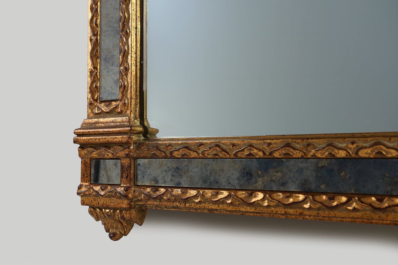 20th Century Belgian Rococo Venetian Mirror In Gilded Wood, 1980s photo buy