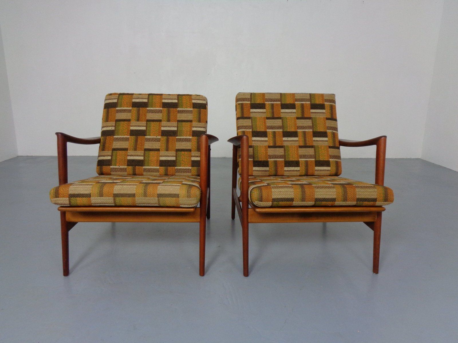 Danish Lounge Chair In Organic Teak By Hans Olsen, 1960s photo vinterior