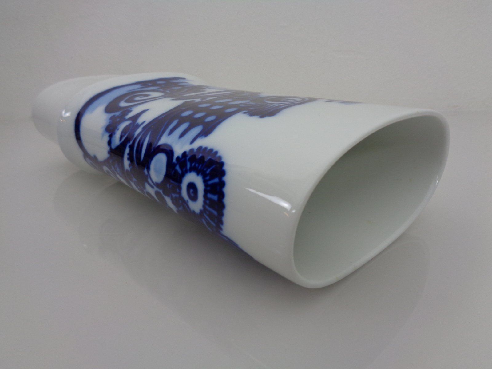 photo vinterior Porcelain Vase By Bjørn Wiinblad For Rosenthal, 1960s