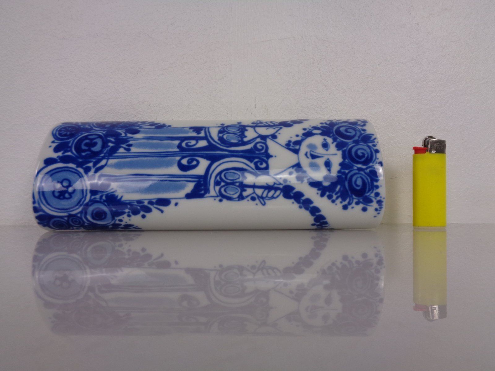 photo for sale Porcelain Vase By Bjørn Wiinblad For Rosenthal, 1960s