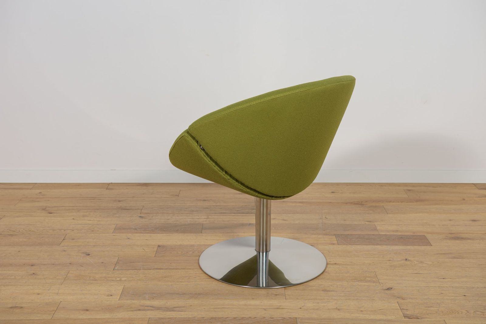 photo vinterior Set Of Model Ej 96 Apollo Armchairs By Peter Hjort Lorentzen And Johannes Foersom For Erik Jørgensen, Denmark, 2010s