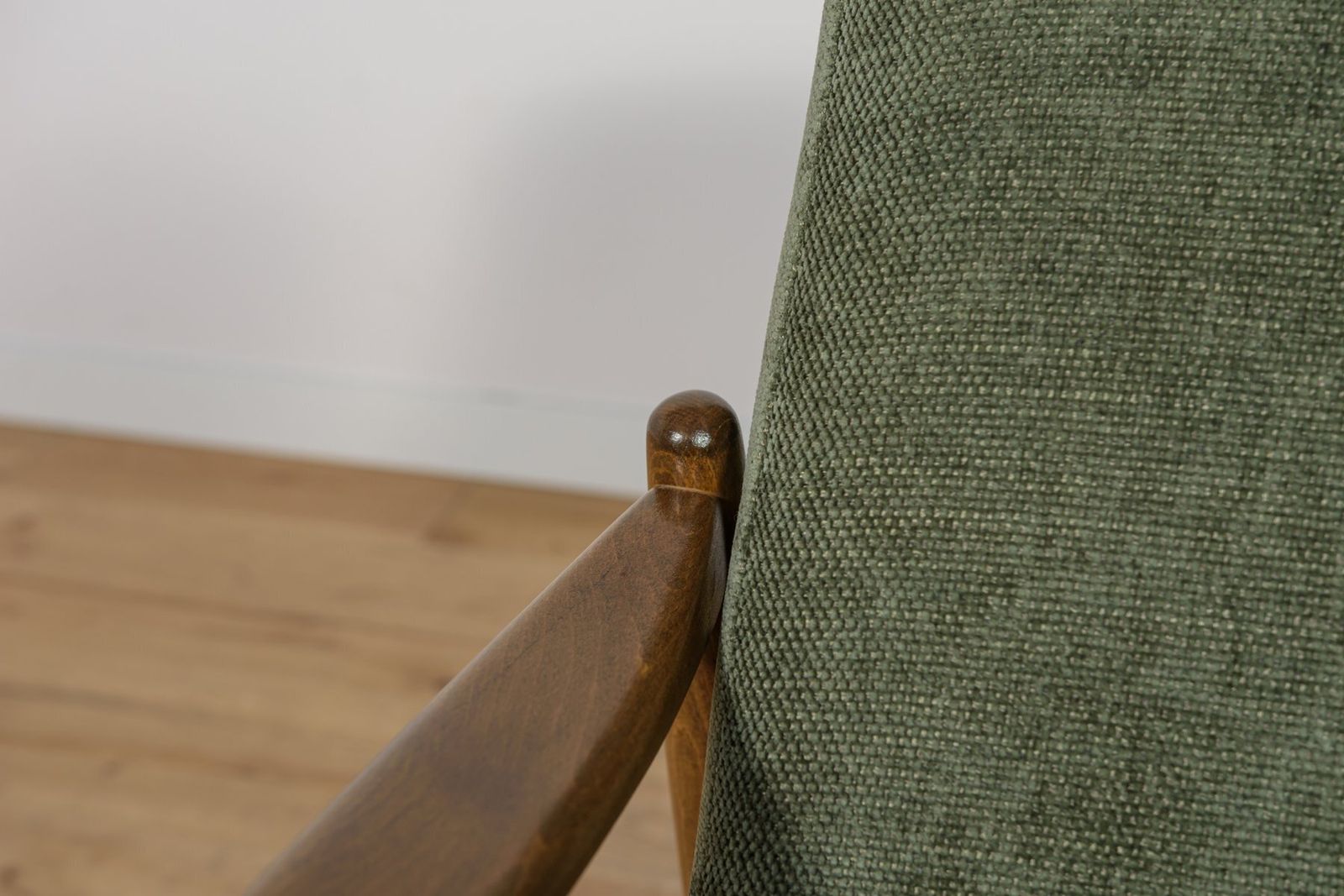 photo vinterior Mid Century Modern Gfm 64 Armchair By Edmund Homa For Gościcińskie Furniture Factory, 1960s