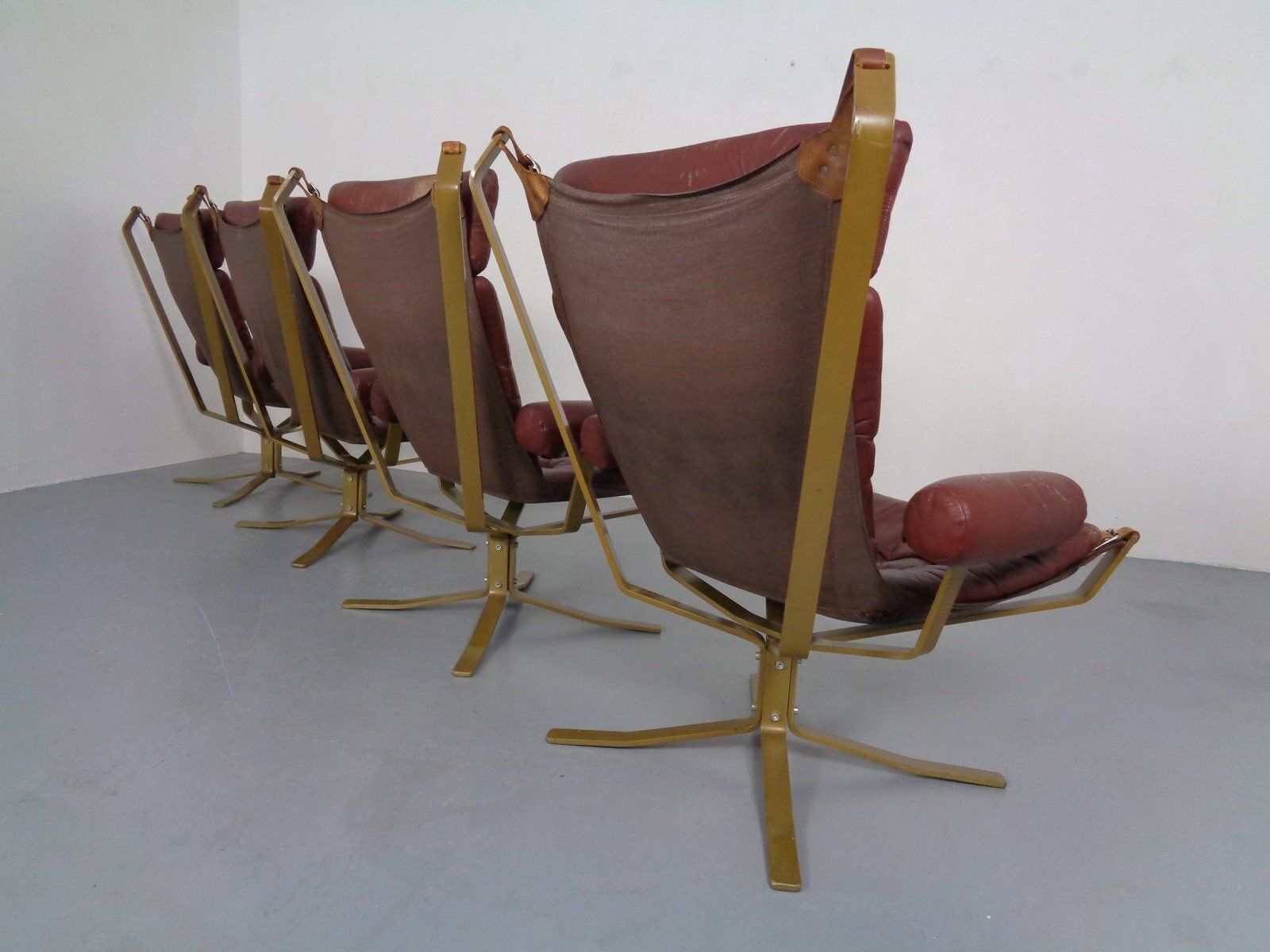 Danish Leather & Steel Super Star Chairs From Trygg, Denmark, 1970s, Set Of 4 photo vinterior
