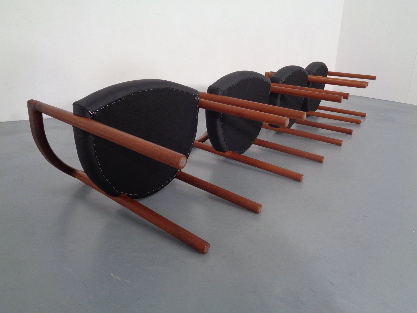 photo furniture Teak & Leather Model 195 Dining Chairs By Ole Gjerløv Knudsen & Torben Lind For France & Søn, Denmark, 1960s, Set Of 4