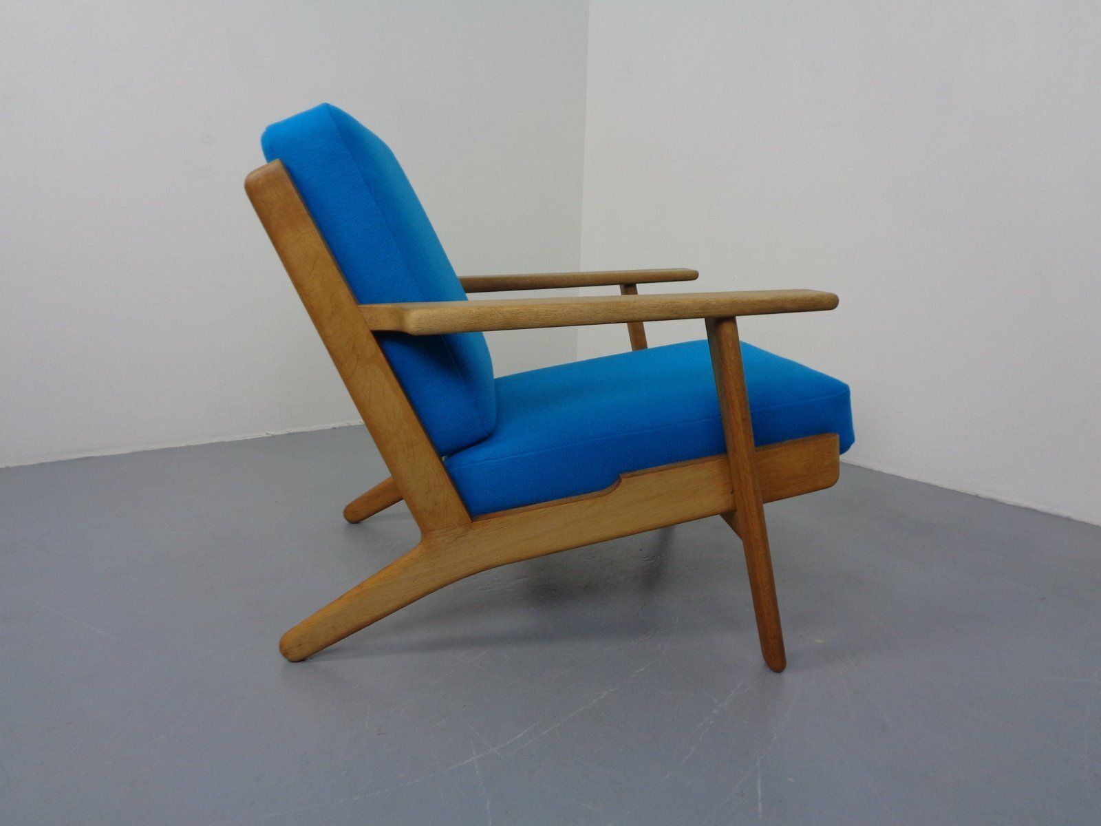 Danish Ge290 Chair In Oak And Kvadrat Hallingdal By Hans J. Wegner For Getama, 1960s photo for sale