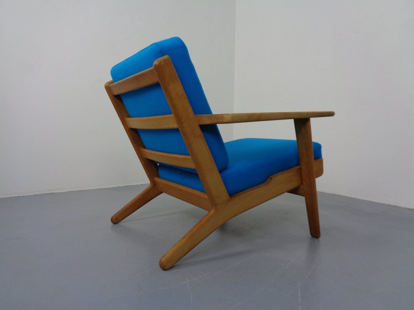Danish Ge290 Chair In Oak And Kvadrat Hallingdal By Hans J. Wegner For Getama, 1960s photo vintage