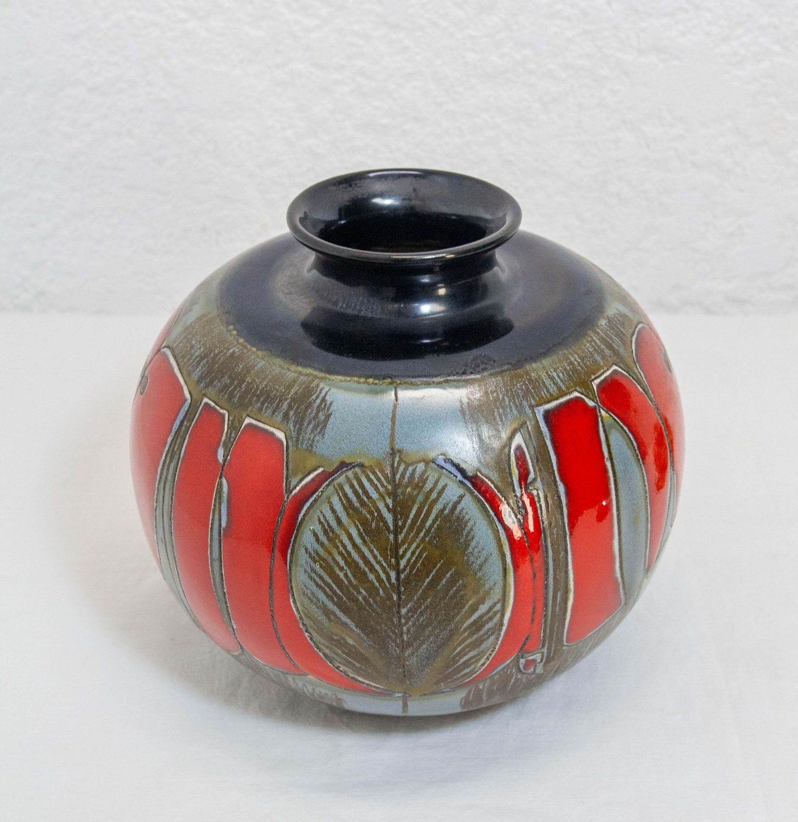 German Grey Red & Dark Blue Ceramic Vase Leaves Motifs Midcentury photo vinterior