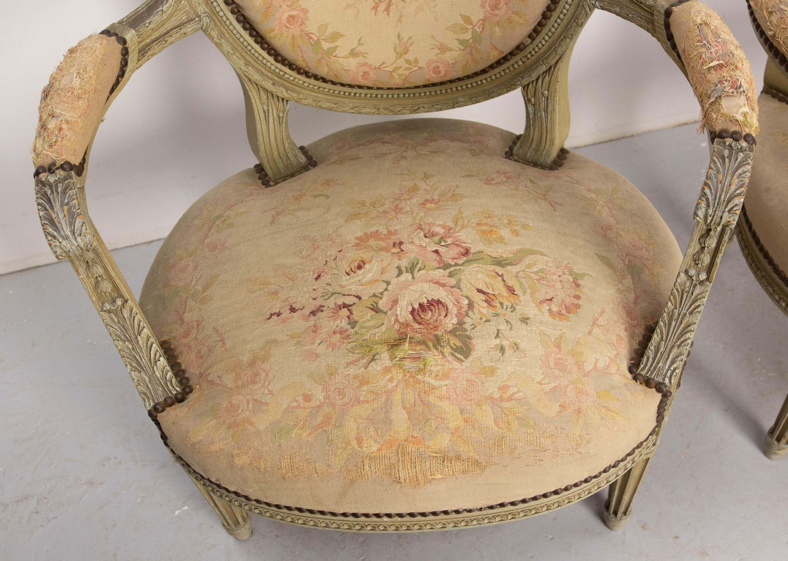 photo vinterior Pair Of French Patinated Open Armchairs Louis XVI Medallion Fauteuils Circa 1900
