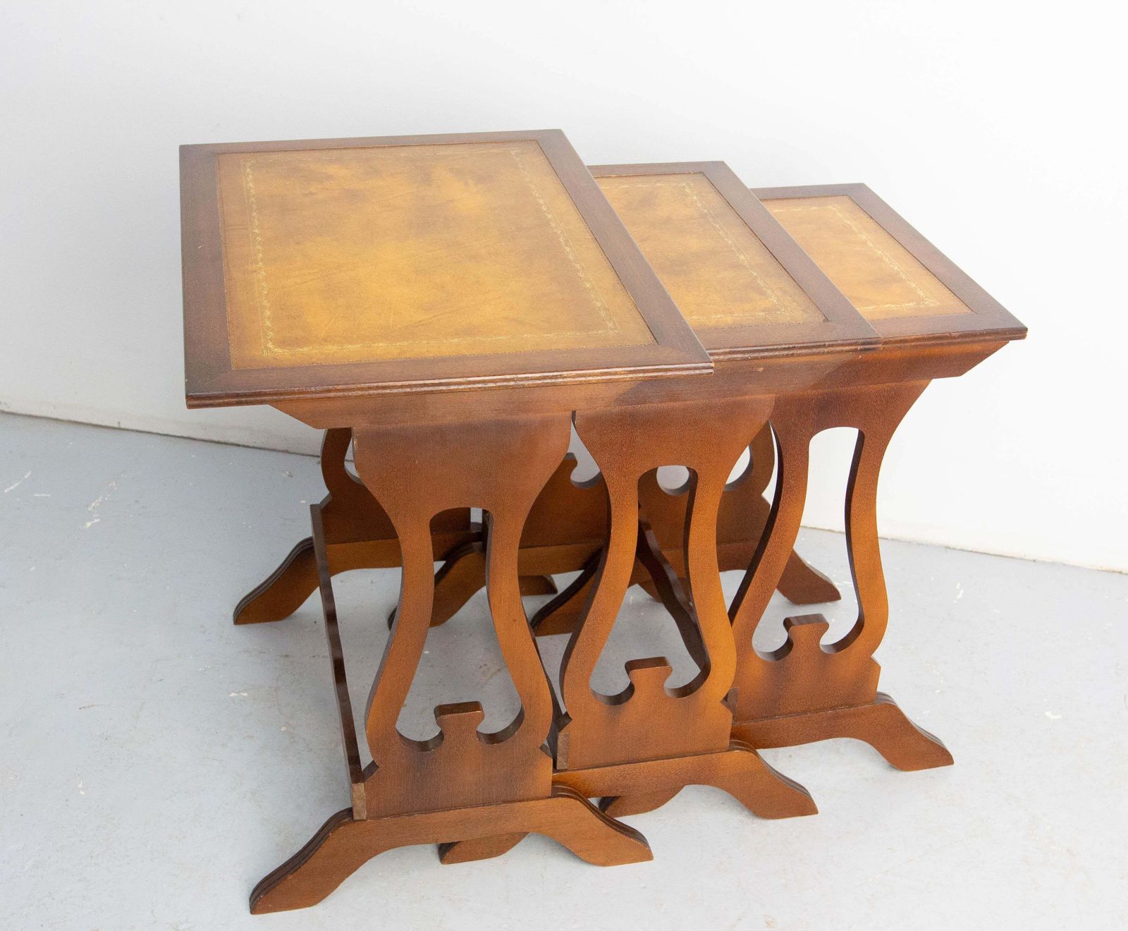 Set Of Three Poplar Nesting Tables With Top Recovered Of Leather Mid Century photo vintage