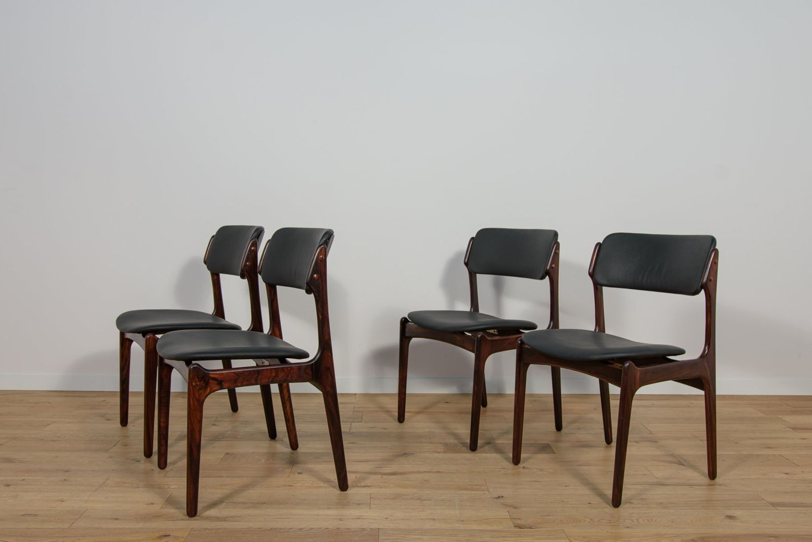 Model 49 Rosewood Dining Chairs By Erik Buch For Oddense Maskinsnedkeri, 1960s, Set Of 4 photo Furniture