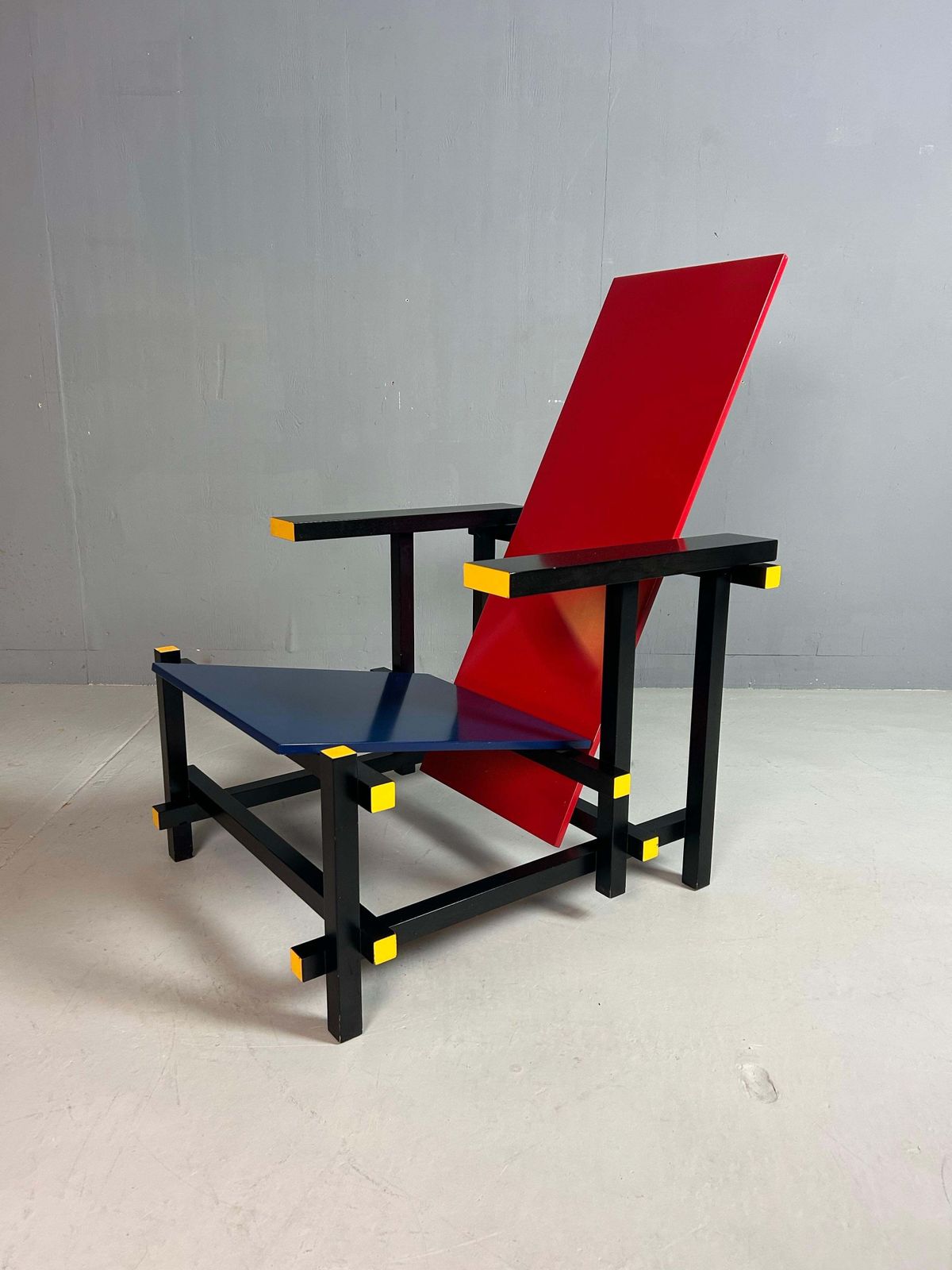 Gerrit Rietveld Red And Blue Chair By Cassina photo Furniture