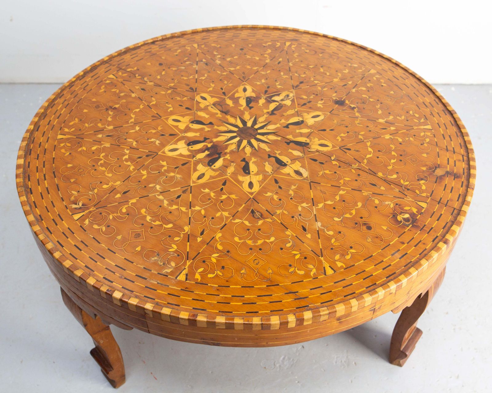 Moroccan Inlaid Atlas Cedar Central Or Coffee Table  20th Mid Century photo 1090.0