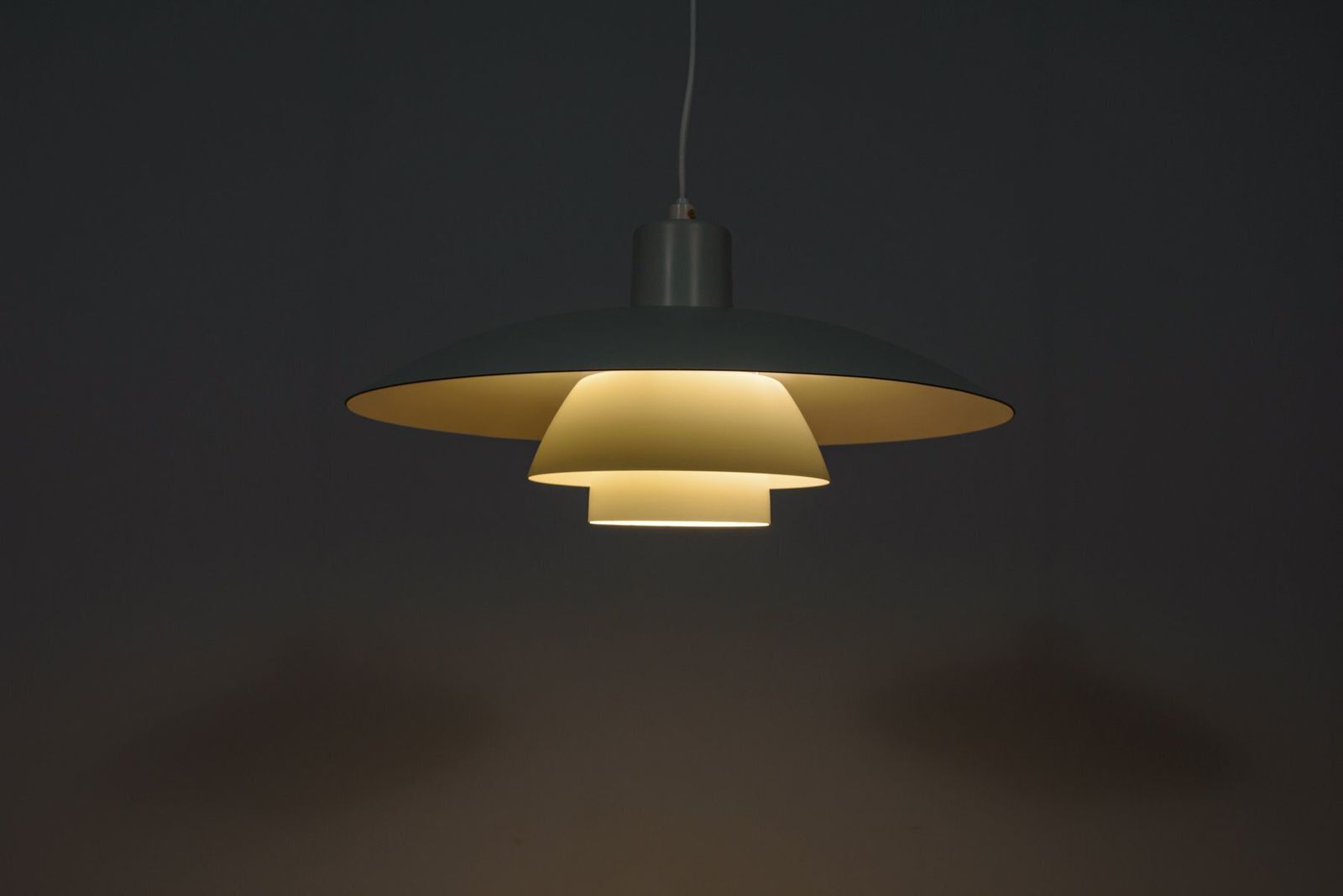 Mid Century Ph4 Pendant Lamp By Poul Henningsen For Louis Poulsen, Denmark, 1960s photo 465.0