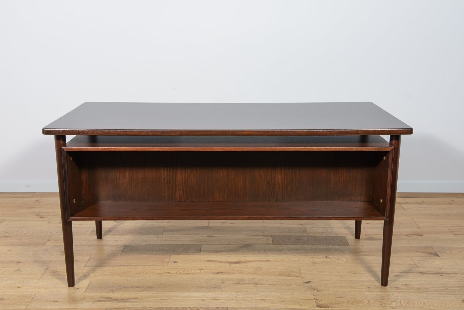Mid Century Freestanding Rosewood Desk, Denmark, 1960s photo vinterior