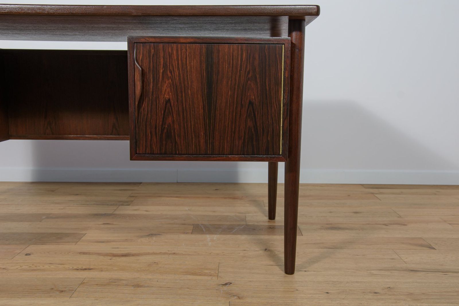 3808.0 Mid Century Freestanding Rosewood Desk, Denmark, 1960s photo