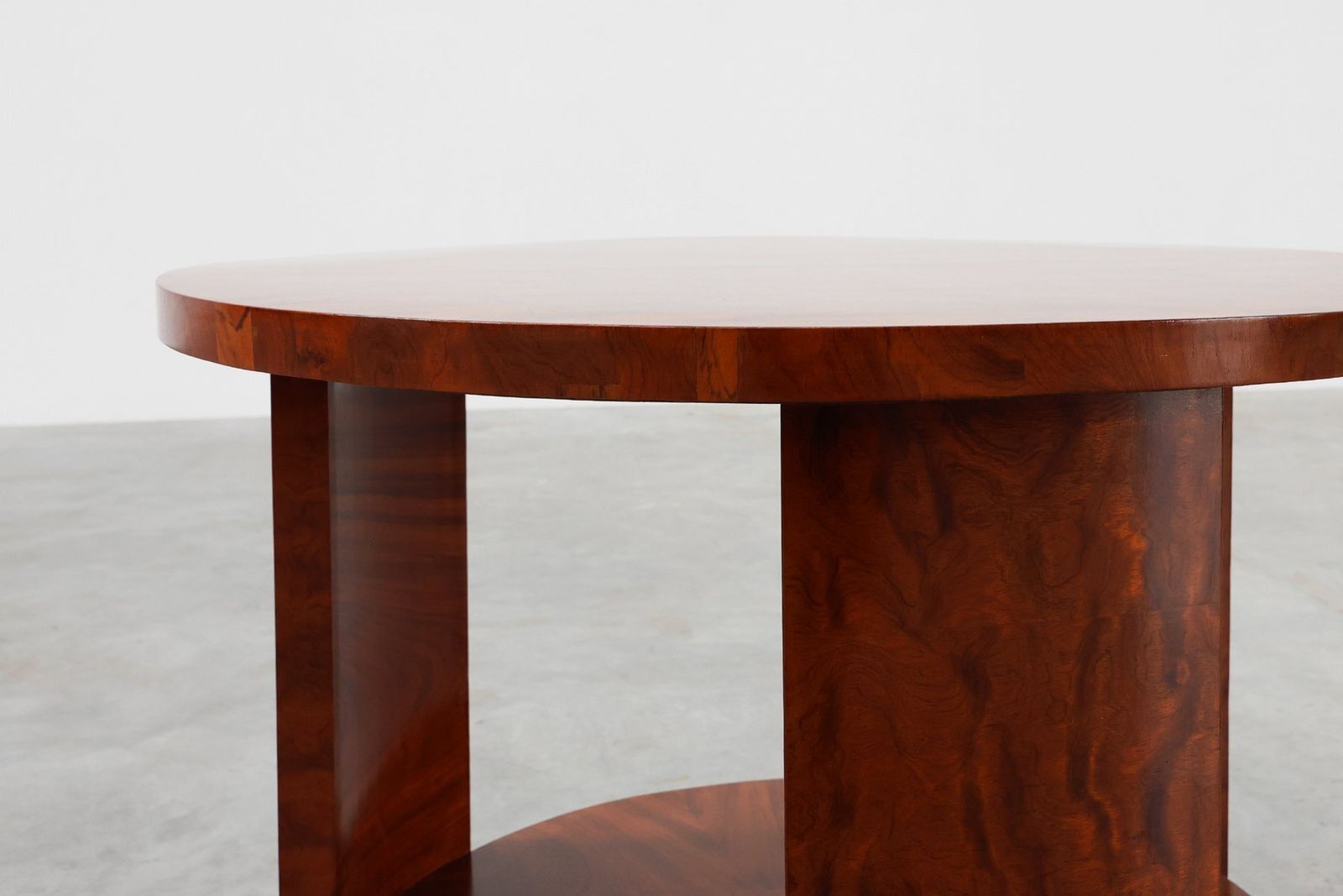 Art Deco Round Coffee Table In Burl Veneer, France, 1920s photo for sale