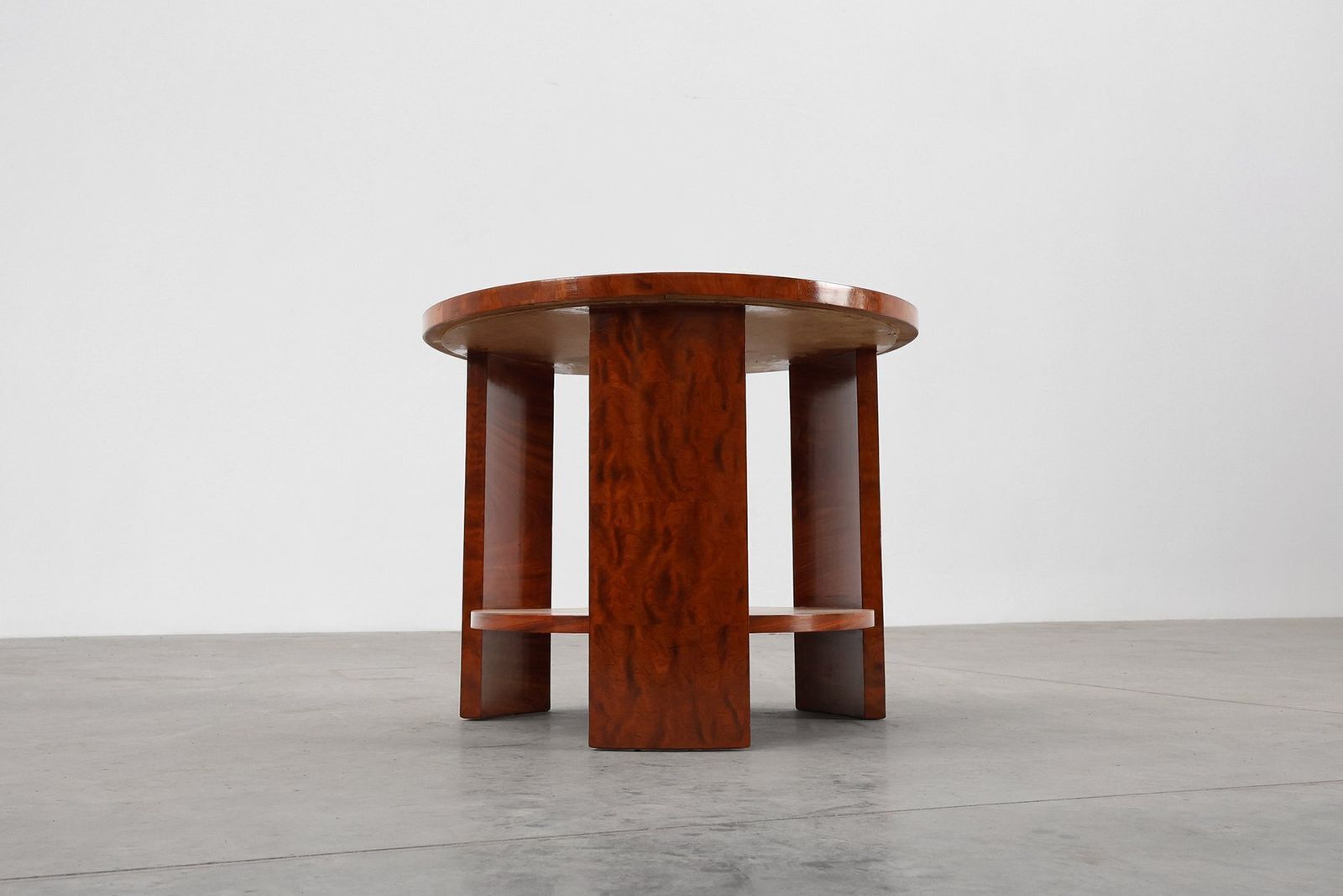 Art Deco Round Coffee Table In Burl Veneer, France, 1920s photo buy