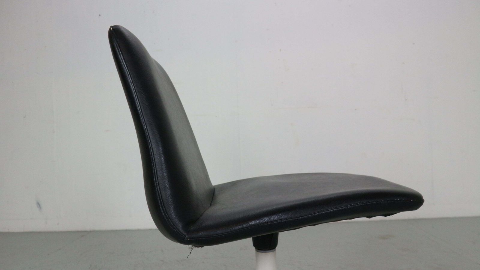 photo vinterior Scandinavian Modern Set Of 4 Dinning Chairs By Börje Johanson Vinga, Sweden 1970