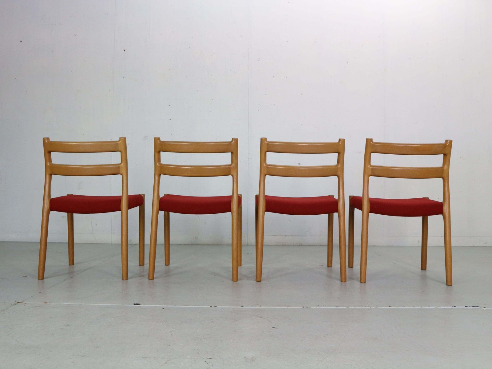Niels Otto Moller Set Of 4 Dining Chairs Model 84 For Højbjerg, Denmark 1970s photo buy