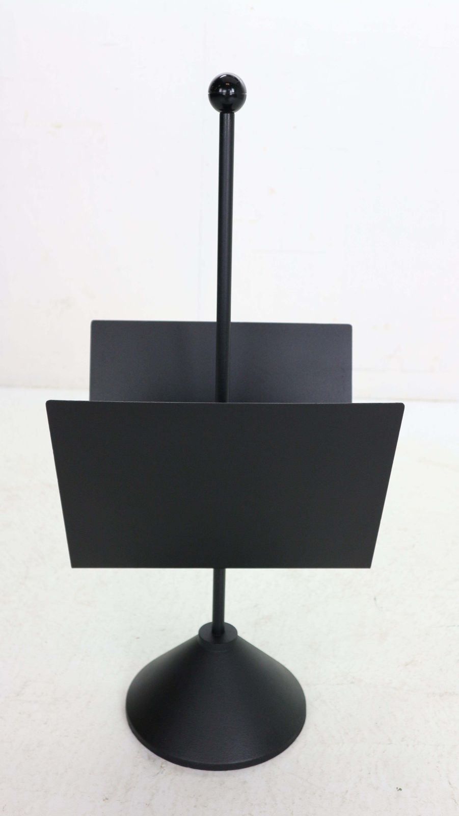 Porada Arredi Black Metal Minimalistic Magazinine Rack, 1980's, Italy photo buy