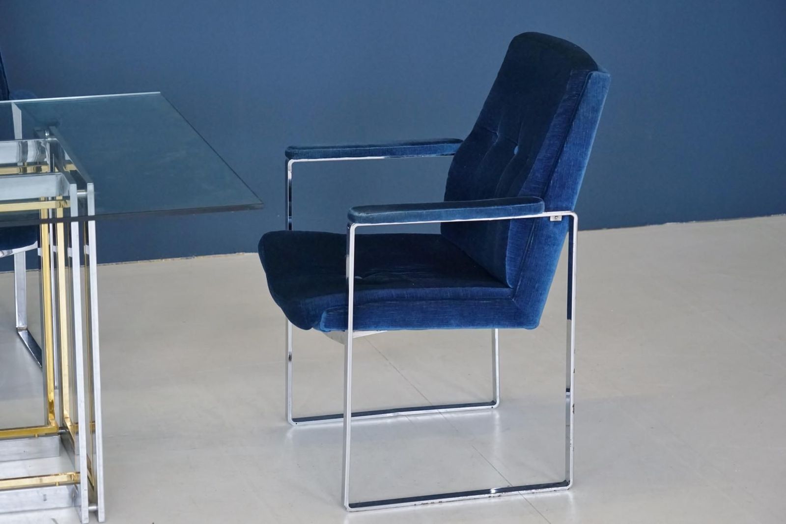 Vintage Velvet Armchairs By Miller Borgsen For Röder & Söhne, Set Of 4 photo vinterior