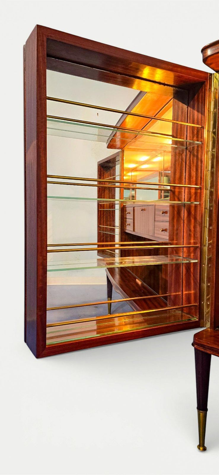 photo vinterior Italian Mid Century Sideboard Or Cabinet Bar Attributed To Paolo Buffa, 1950s