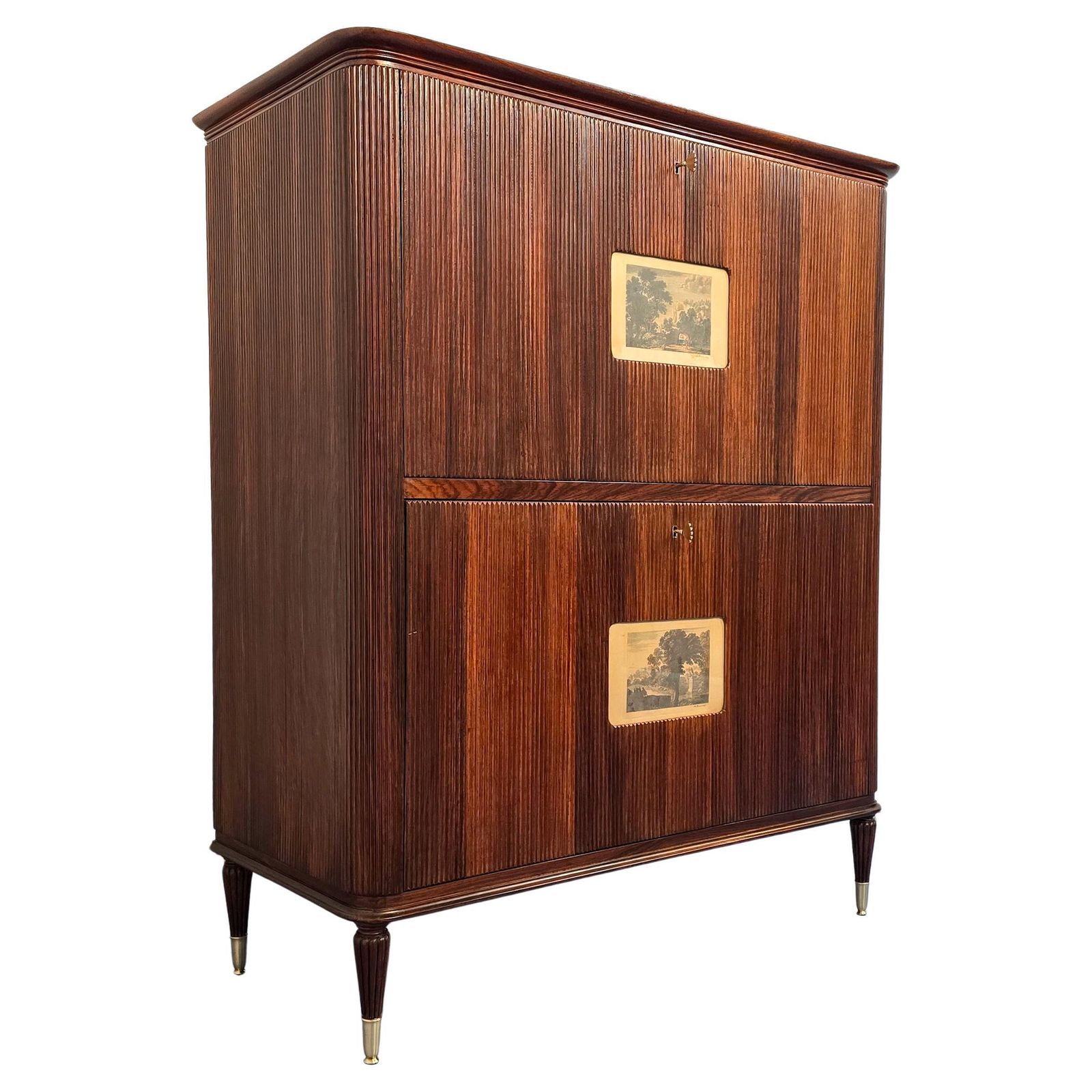 Italian Mid Century Sideboard Or Cabinet Bar With "Grissinato " Design