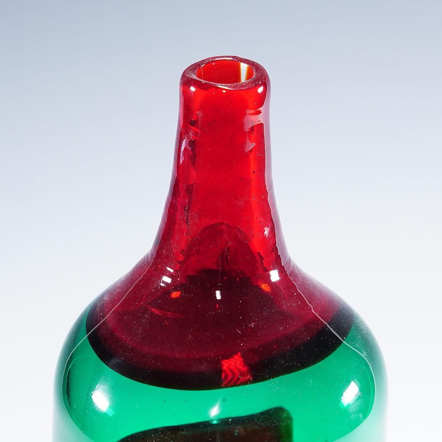 Vase 'A Fasce' By Fulvio Bianconi For Venini, Venice Murano 1950s photo vinterior