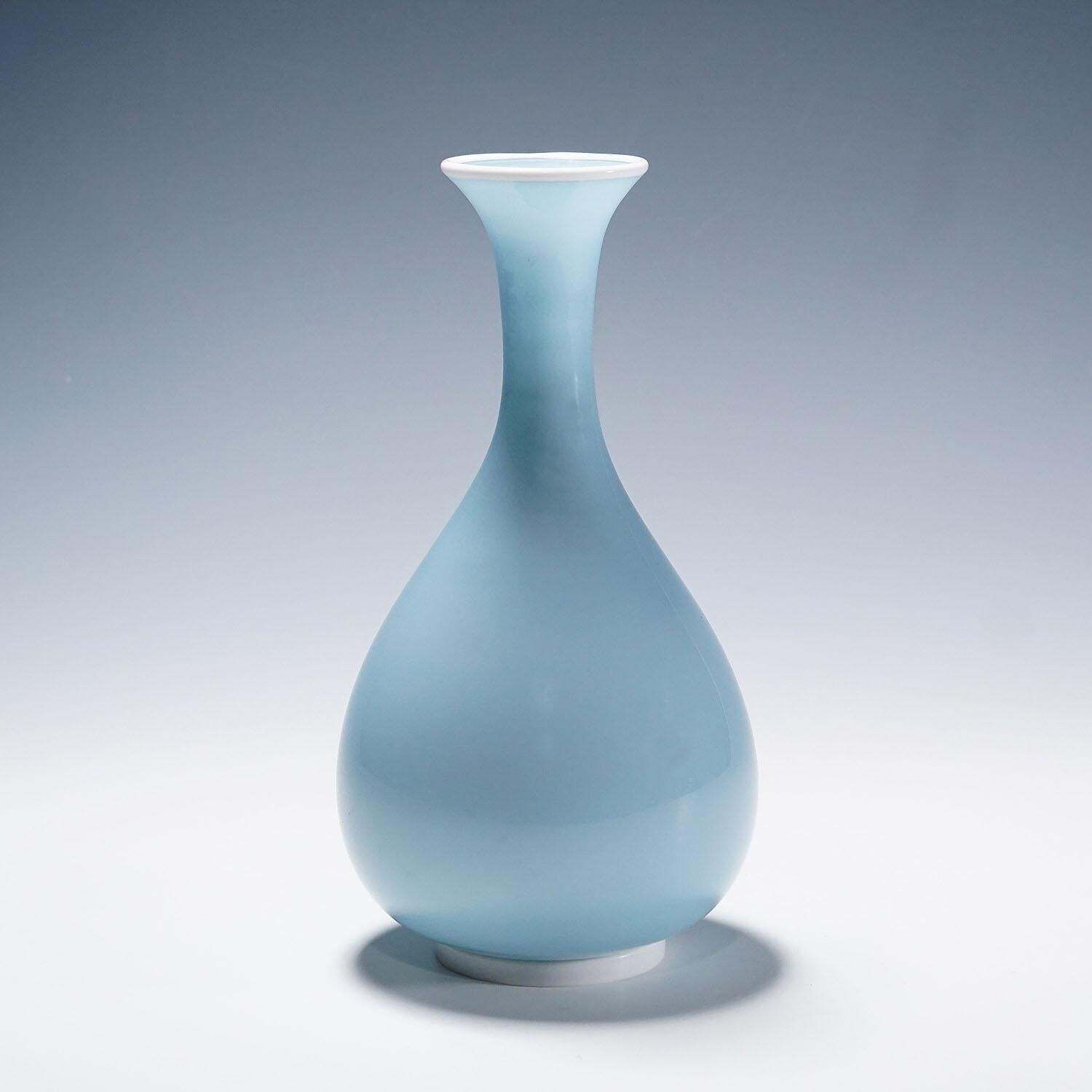 Tomaso Buzzi For Venini Vase In Light Blue And Lattimo Glass Ca. 1933 photo for sale